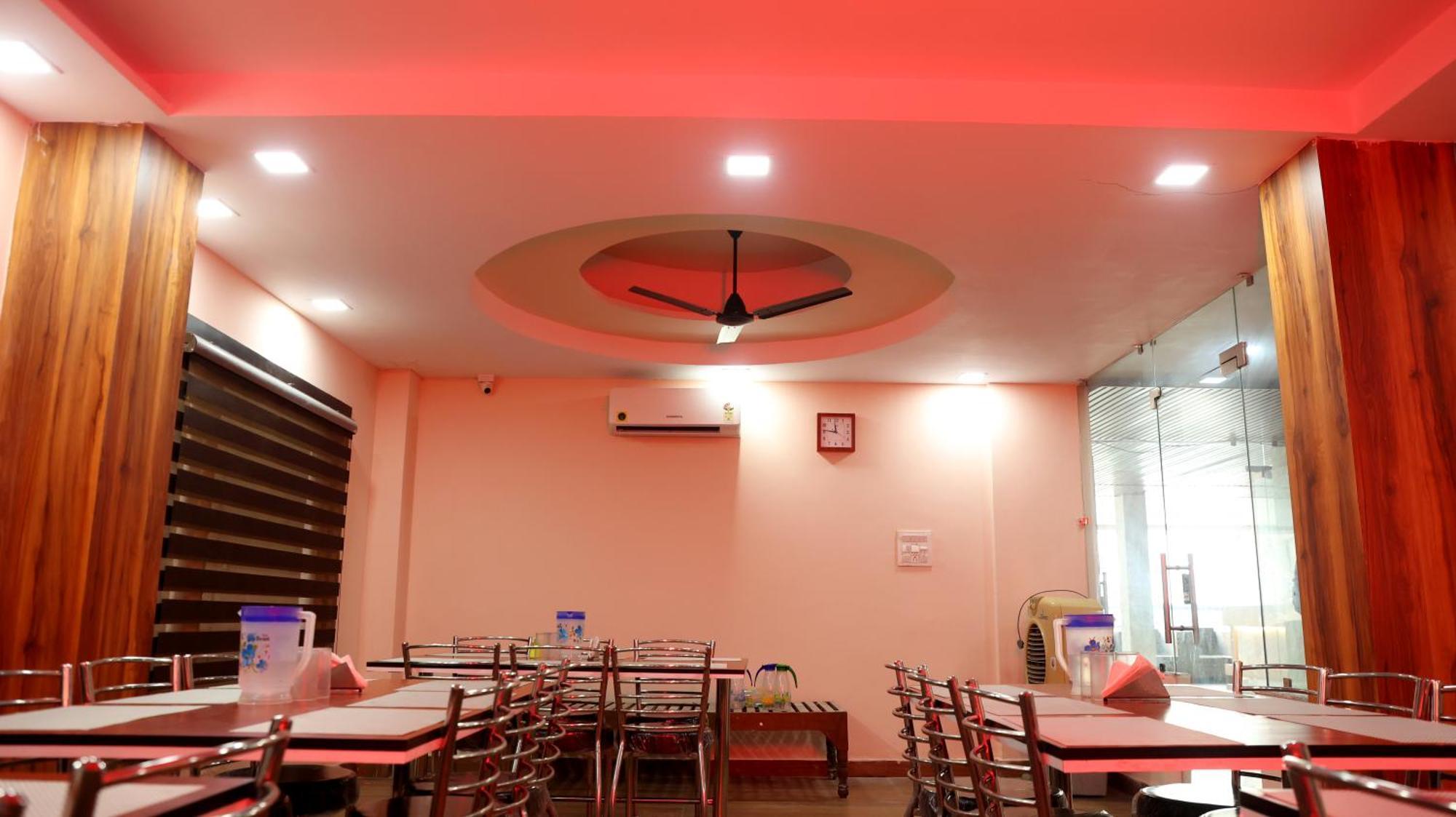 Hotel Blue Pine Haridwār Exterior foto